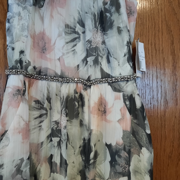 SLNY Floral Halter Dress - Black, White, Pink - Picture 3 of 5